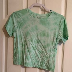 Athleta Green Tie-Dye Short Sleeve Tee